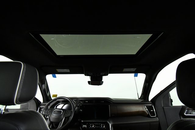 Used 2024 GMC Sierra 3500 Denali Ultimate image 22