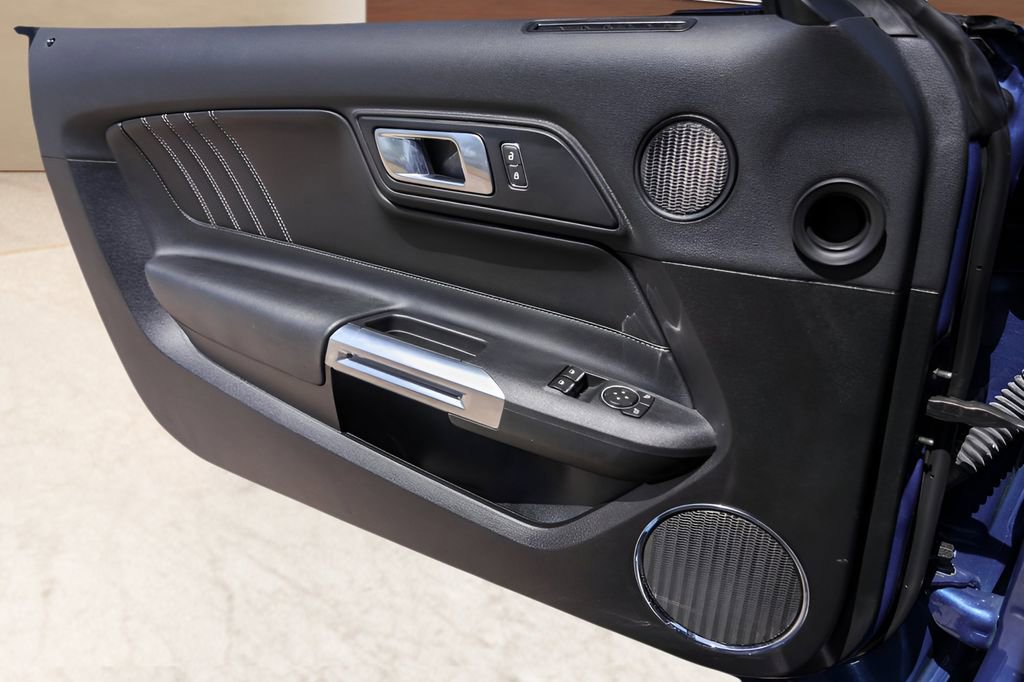 Used 2022 Ford Mustang GT Premium image 20