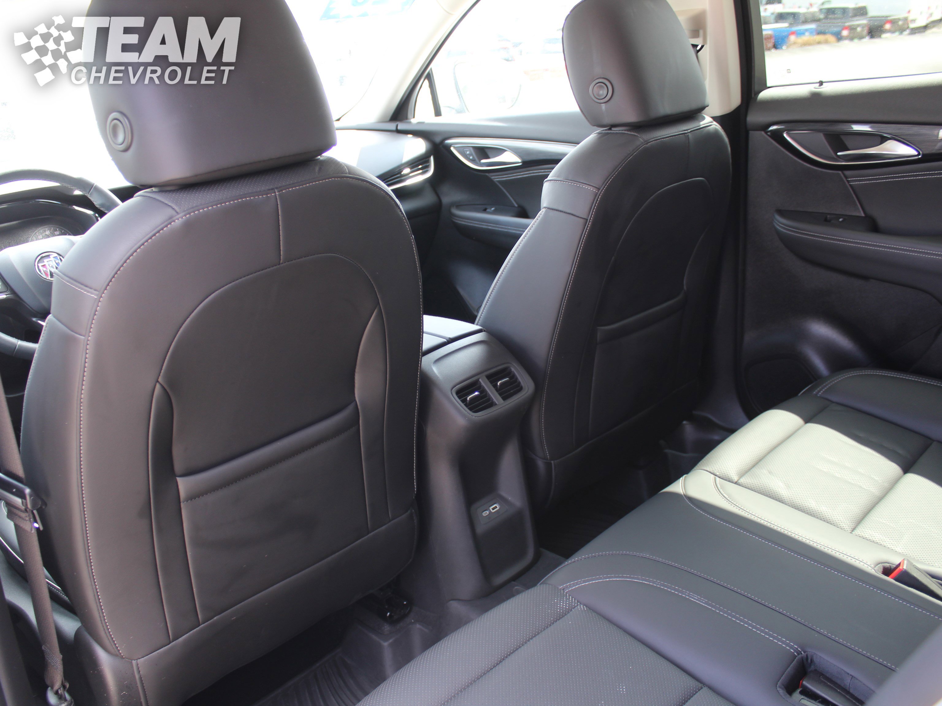 Used 2023 Buick Envision Essence image 20