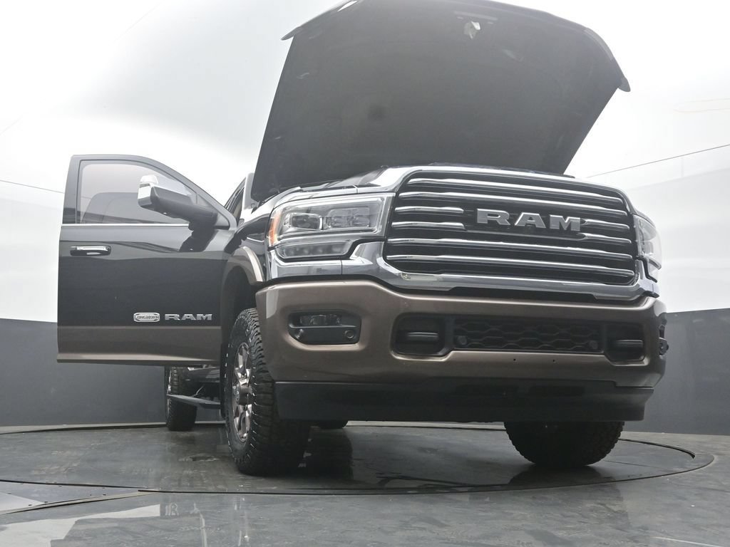 Used 2022 RAM 3500 Limited AWD/4WD image 73
