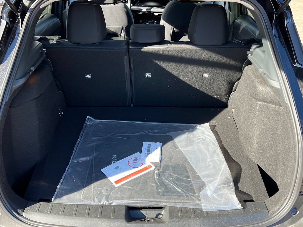 New 2026 Nissan Kicks SV w/ SV Premium Package AWD/4WD image 20