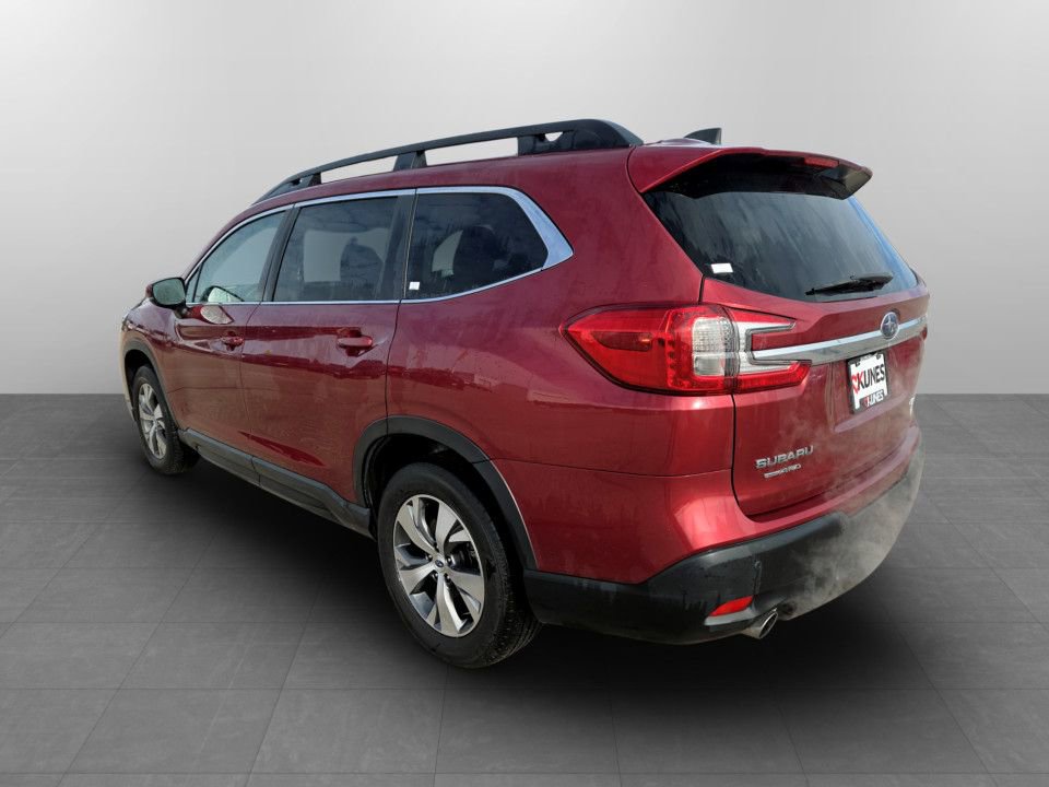Used 2024 Subaru Ascent Premium w/ Convenience Package image 8