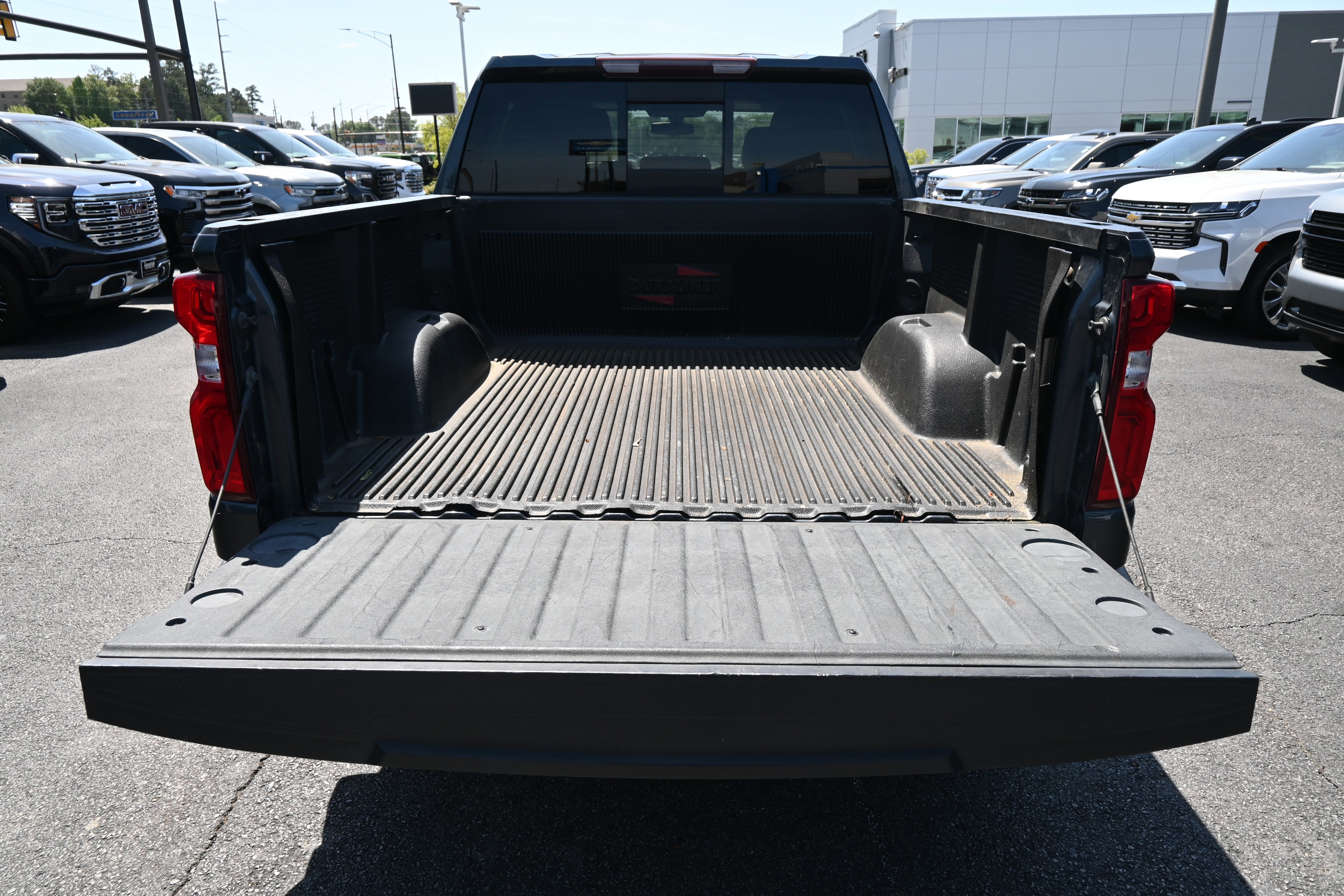 Used 2020 Chevrolet Silverado 1500 RST w/ All-Star Edition image 13