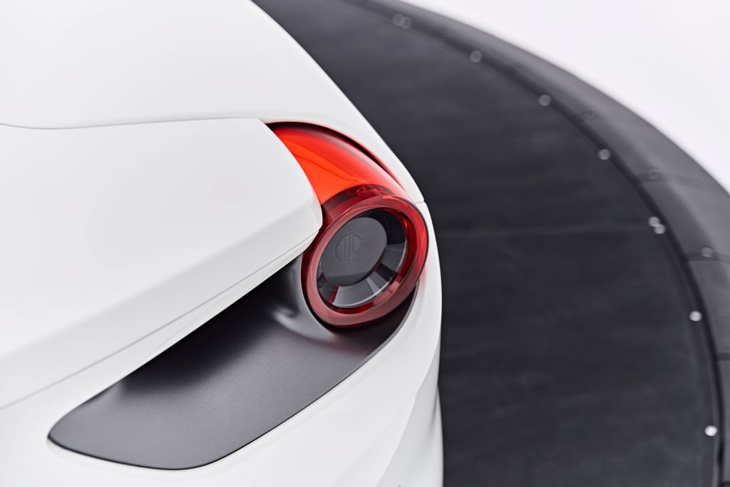 Used 2019 Ferrari 488 Spider RWD image 37