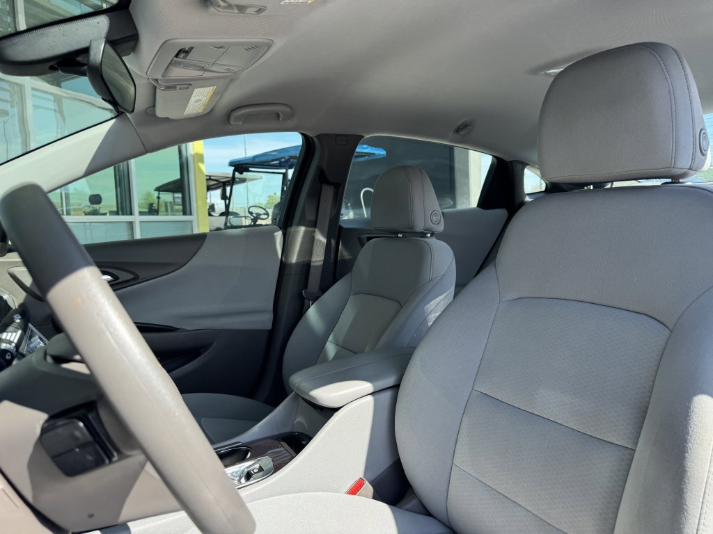 Used 2022 Chevrolet Malibu LT image 30