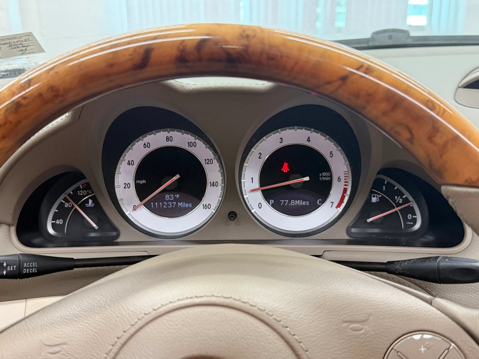 Used 2009 Mercedes-Benz SL 550 image 22