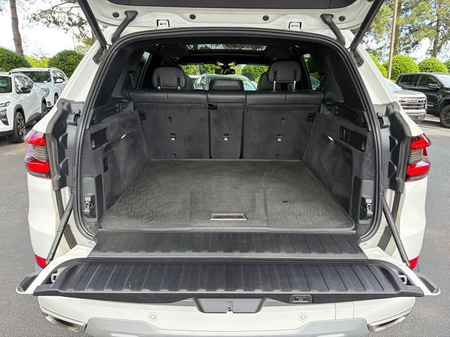 Used 2023 BMW X5 sDrive40i w/ Parking Assistance Package RWD image 18