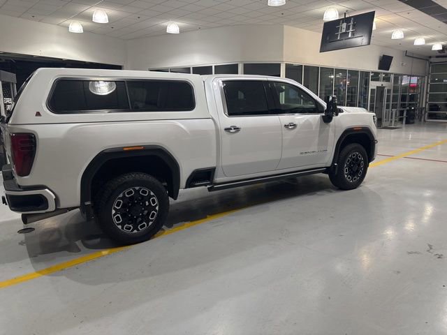 Used 2024 GMC Sierra 2500 Denali Ultimate w/ LPO, GMC Protection Package image 9