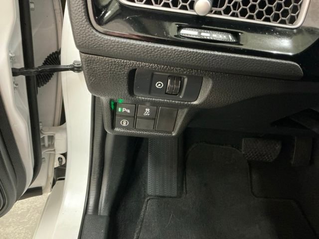 Used 2022 Honda Civic Touring image 21