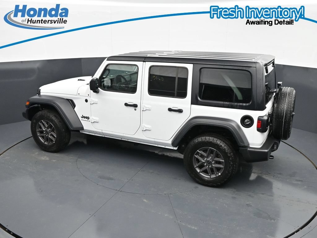Used 2025 Jeep Wrangler Unlimited Sport AWD/4WD image 19