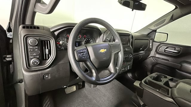 Used 2026 Chevrolet Silverado 1500 Custom AWD/4WD image 13
