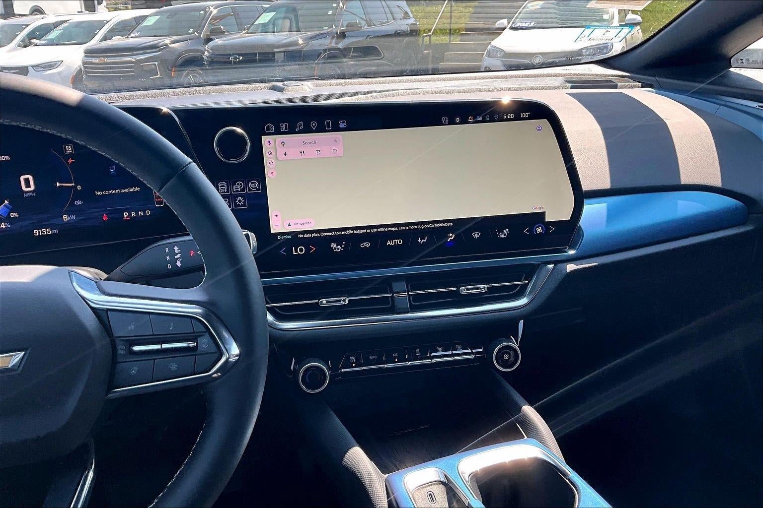 Used 2025 Chevrolet Equinox EV LT w/ Convenience Package FWD image 6