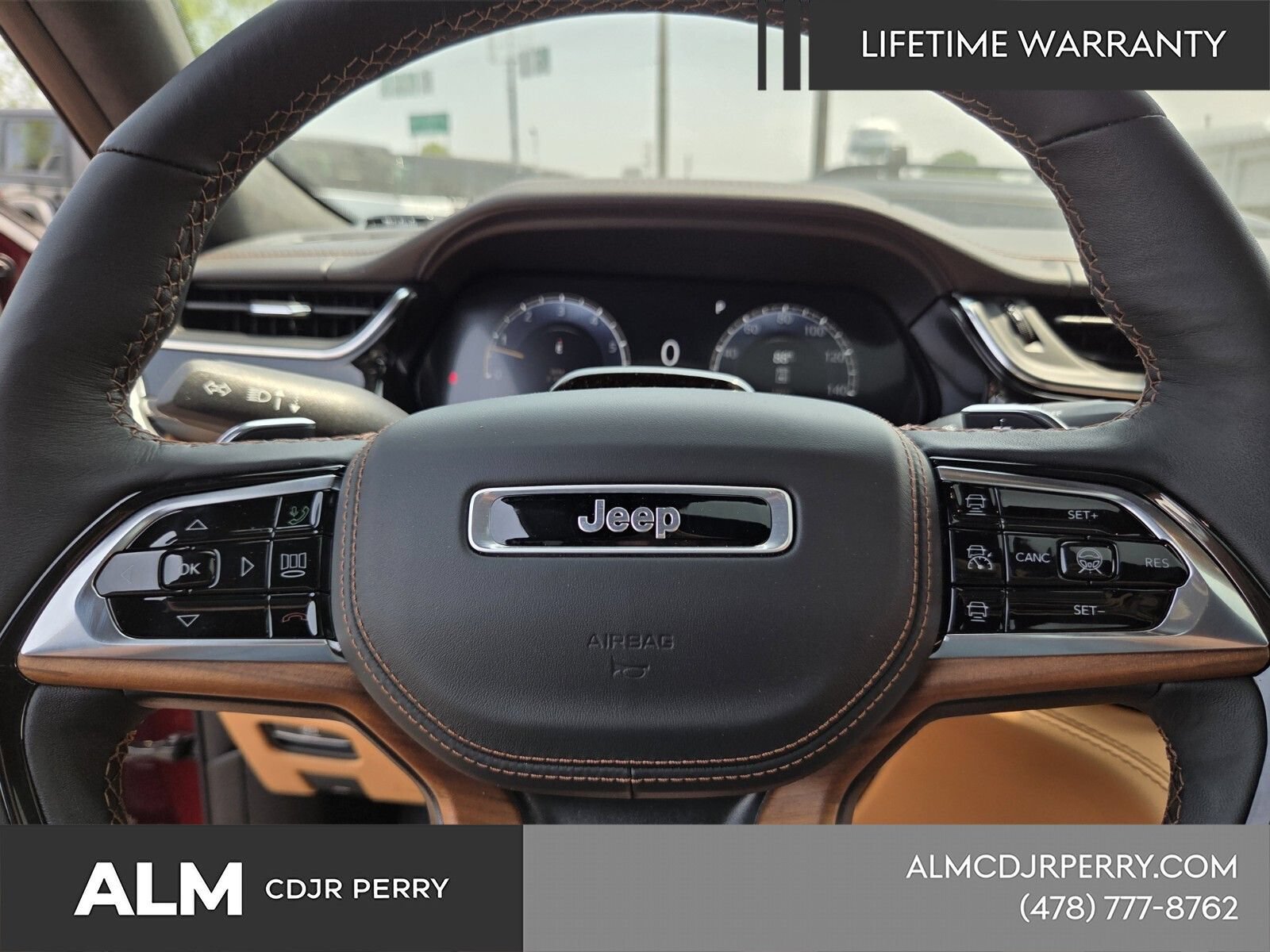 New 2025 Jeep Grand Cherokee L Summit AWD/4WD image 25