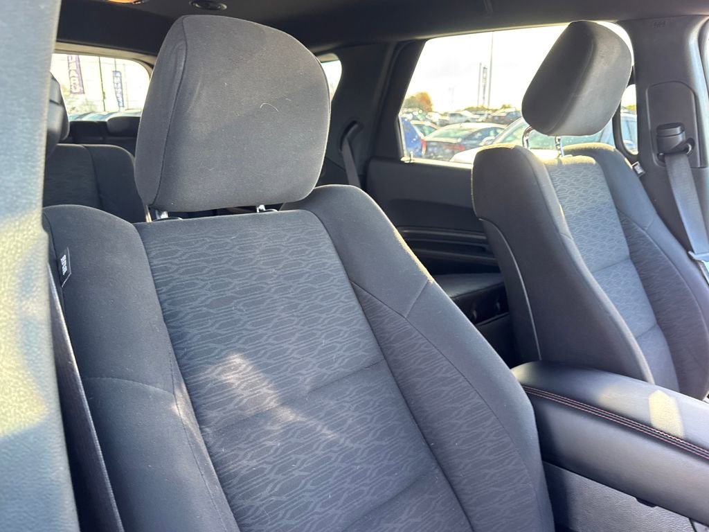 Used 2023 Dodge Durango GT image 31