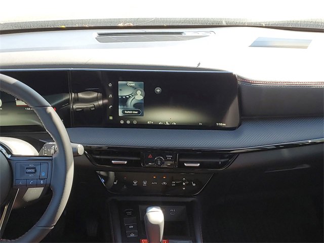 New 2026 Nissan Kicks SR w/ Cold Weather Package image 22