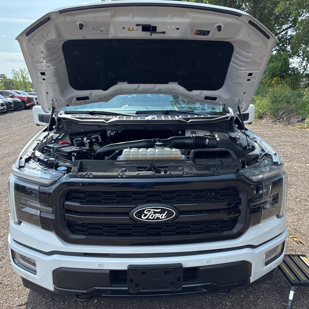 Used 2024 Ford F150 Lariat w/ Equipment Group 502A High AWD/4WD image 18
