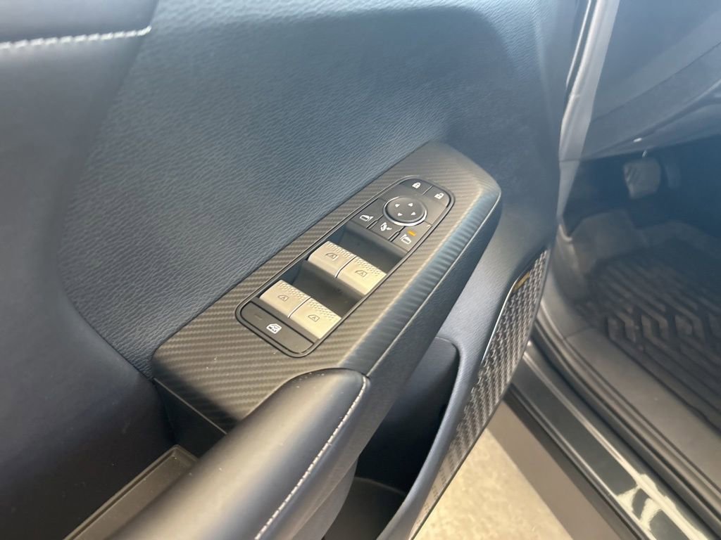 New 2026 Mitsubishi Outlander SE image 38