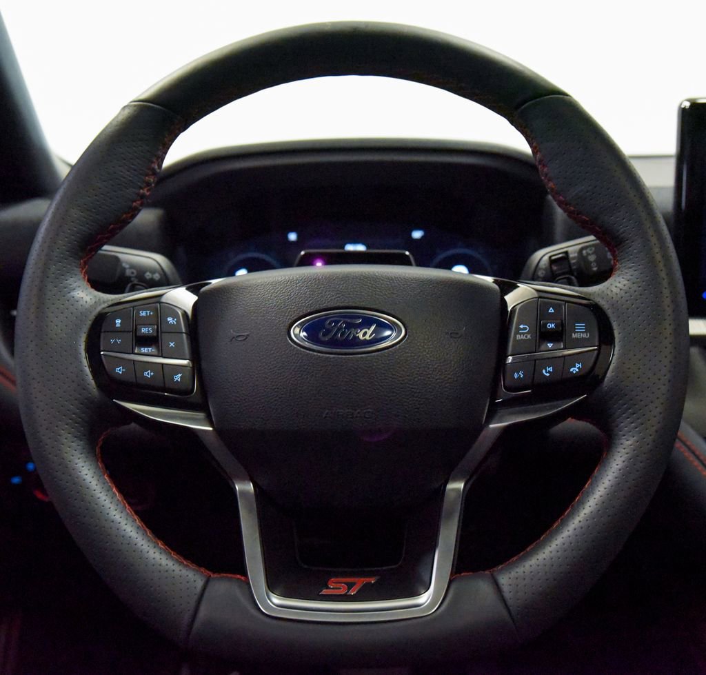 Used 2025 Ford Explorer ST w/ Sun And Sound Package AWD/4WD image 33