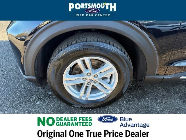 Used 2022 Ford Explorer XLT w/ Equipment Group 202A AWD/4WD image 33