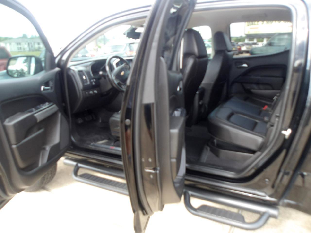 Used 2020 Chevrolet Colorado ZR2 w/ ZR2 Midnight Special Edition image 15