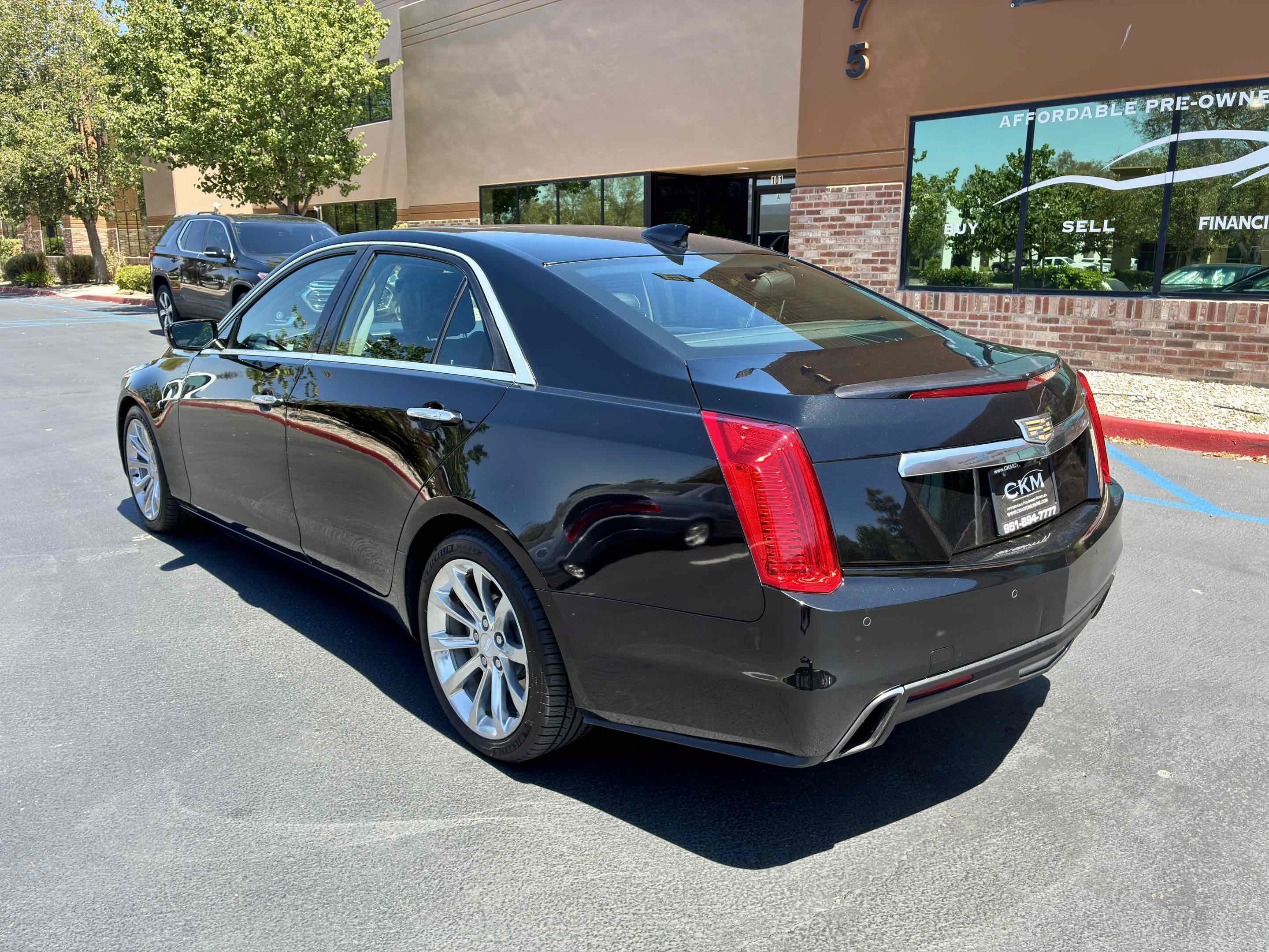 Used 2017 Cadillac CTS Luxury RWD image 10