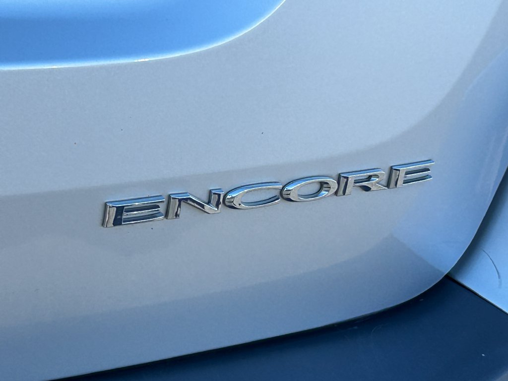 Used 2015 Buick Encore FWD image 4