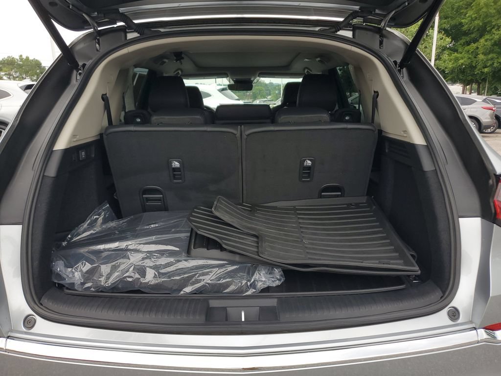 Certified 2026 Acura MDX FWD image 9
