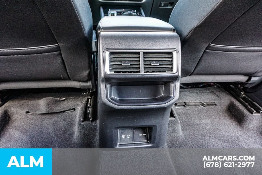 Used 2025 Volkswagen Atlas Cross Sport SE FWD image 30