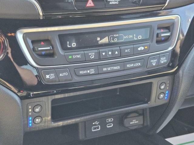 Used 2025 Honda Passport Black Edition image 30