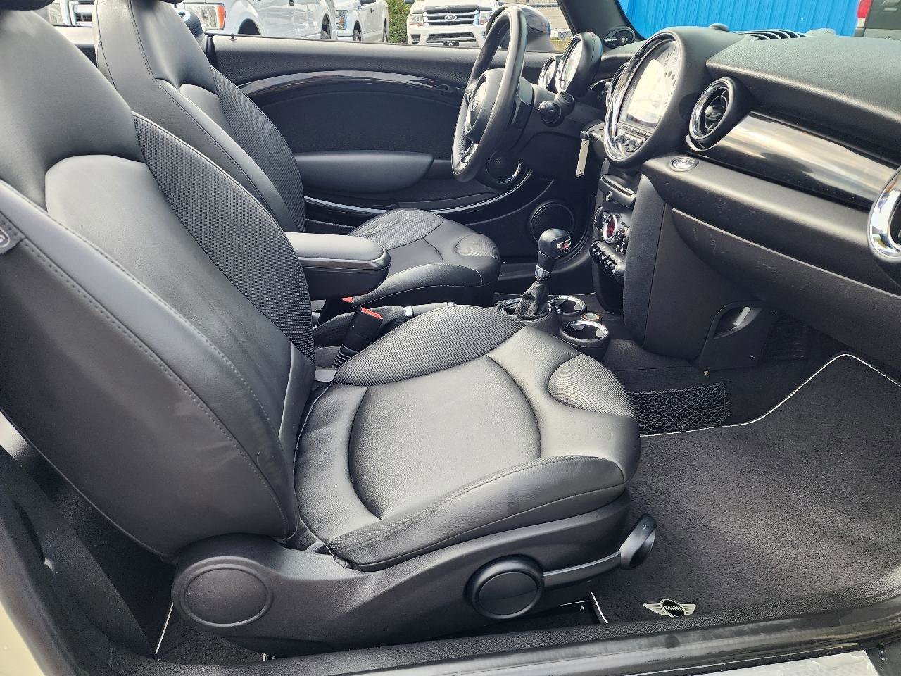 Used 2012 MINI Cooper S image 25