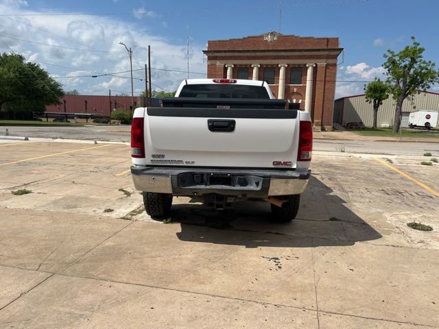 Used 2013 GMC Sierra 2500 SLT w/ Entertainment Package AWD/4WD image 4