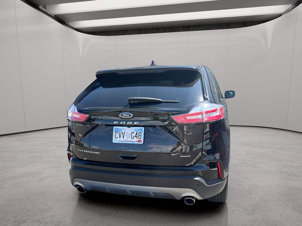 Used 2024 Ford Edge Titanium AWD/4WD image 3