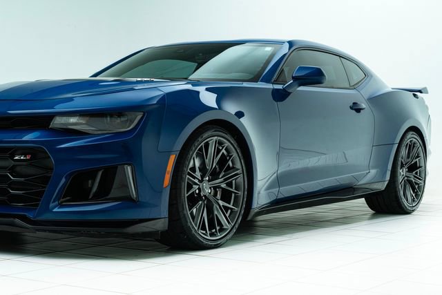 Used 2022 Chevrolet Camaro ZL1 image 9