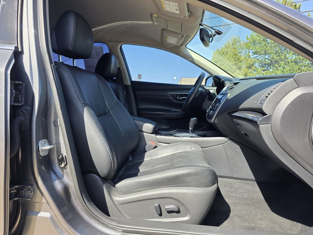 Used 2017 Nissan Altima 2.5 SL FWD image 19