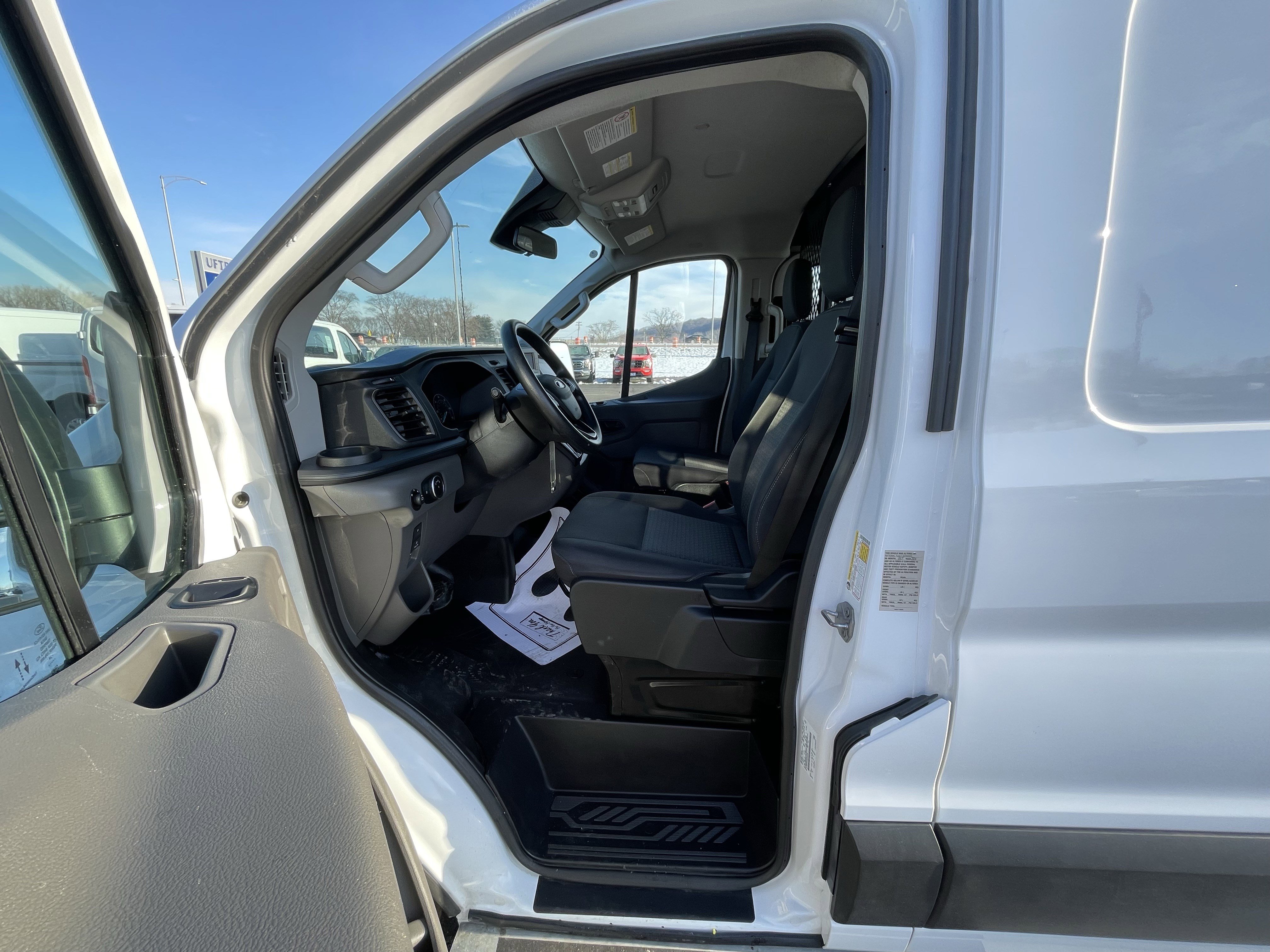 Used 2024 Ford Transit 250 Low Roof w/ Exterior Upgrade Package image 17