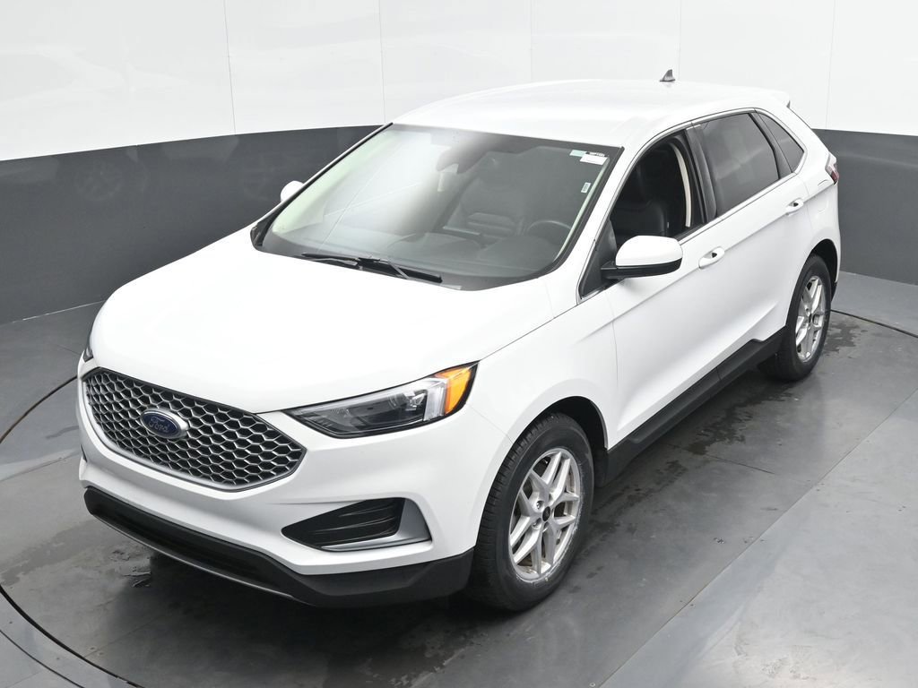Used 2024 Ford Edge SEL image 41