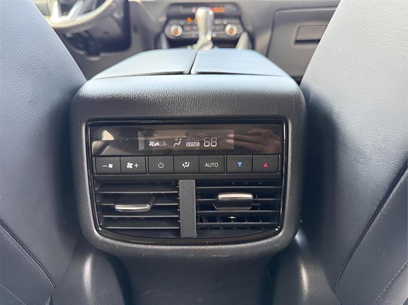 Used 2019 MAZDA CX-9 Touring FWD image 27