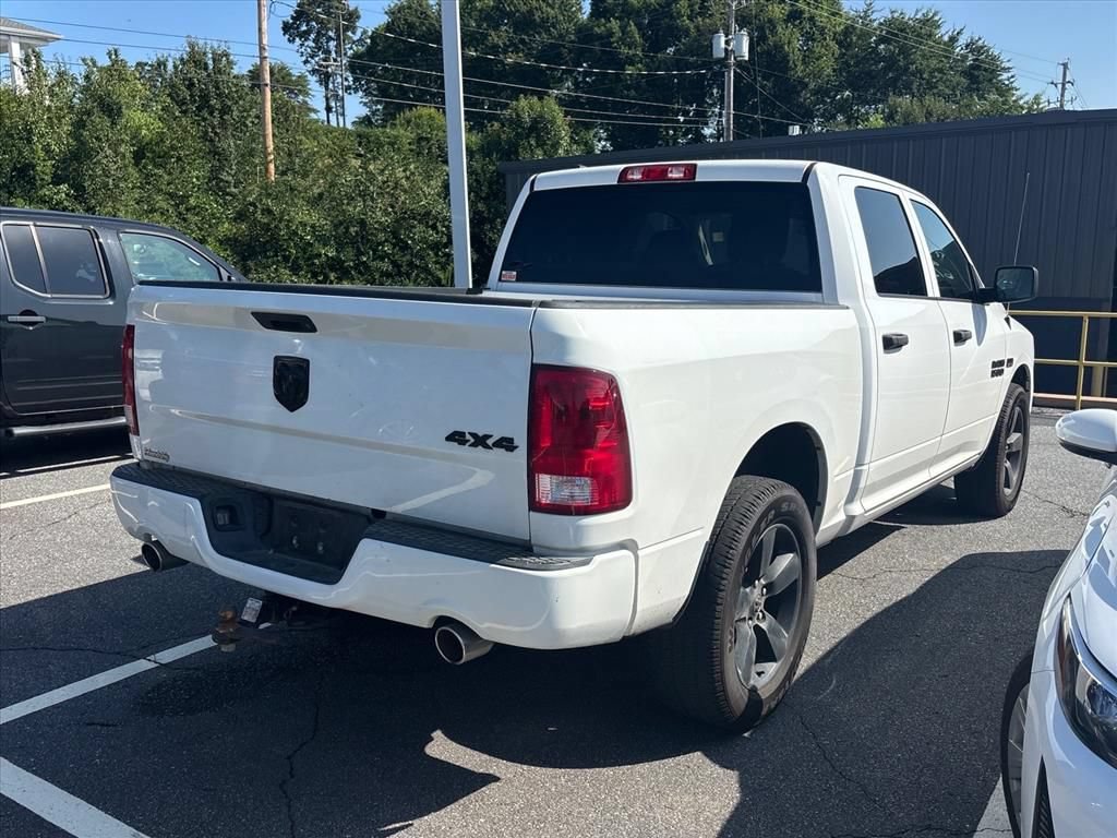 Used 2017 RAM 1500 Express w/ Express Value Package AWD/4WD image 10
