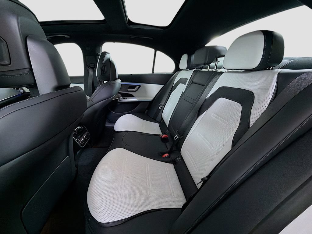 New 2026 Mercedes-Benz E 53 AMG e 4MATIC Sedan image 25