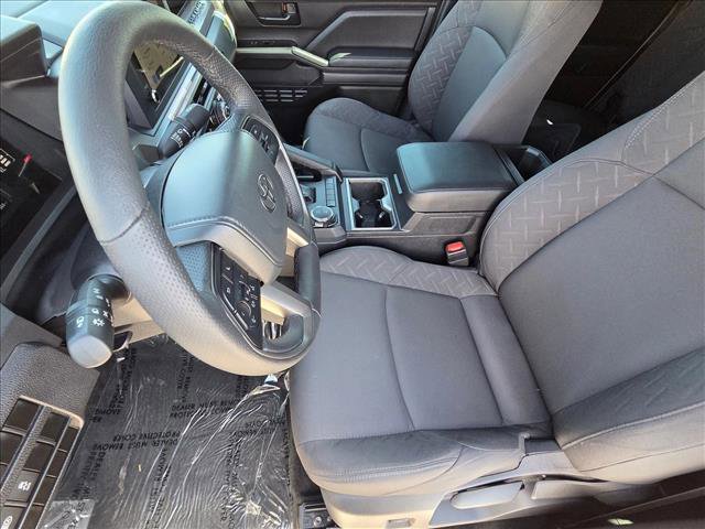 Certified 2025 Toyota Tacoma SR5 AWD/4WD image 14