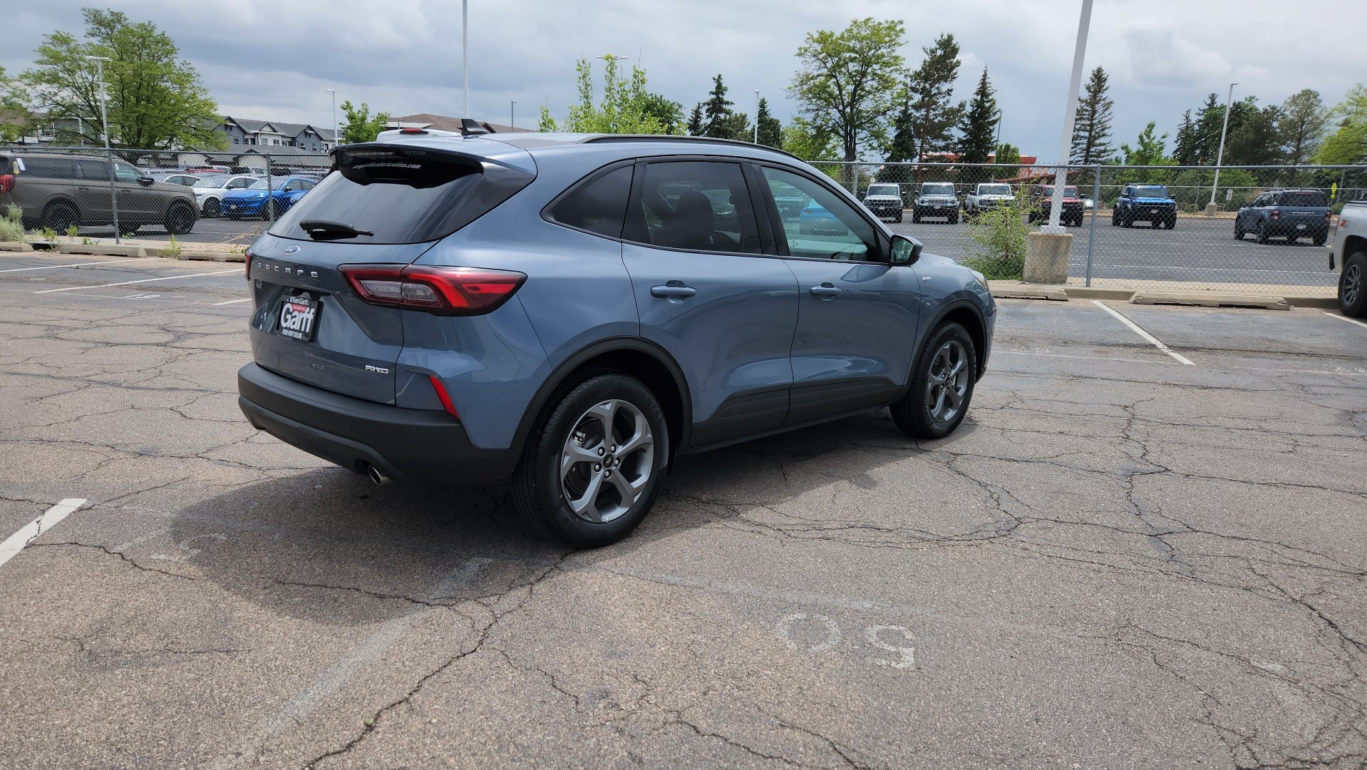 Certified 2025 Ford Escape ST-Line Select AWD/4WD image 13