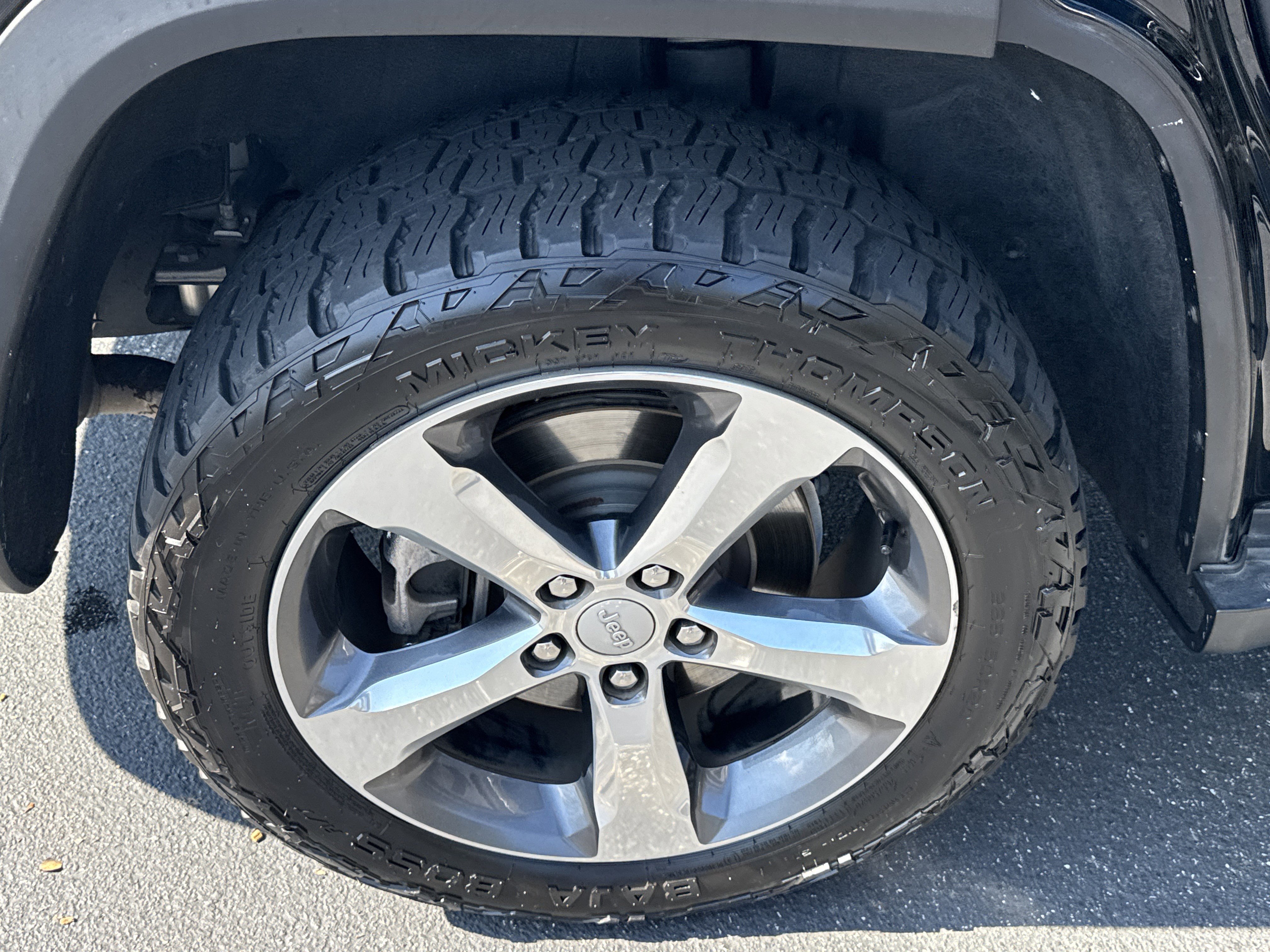 Used 2022 Jeep Grand Cherokee L Limited image 17