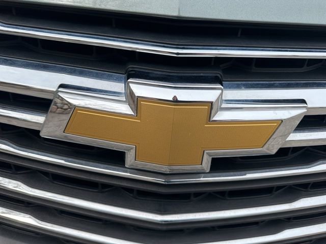 Used 2023 Chevrolet Traverse LT image 10