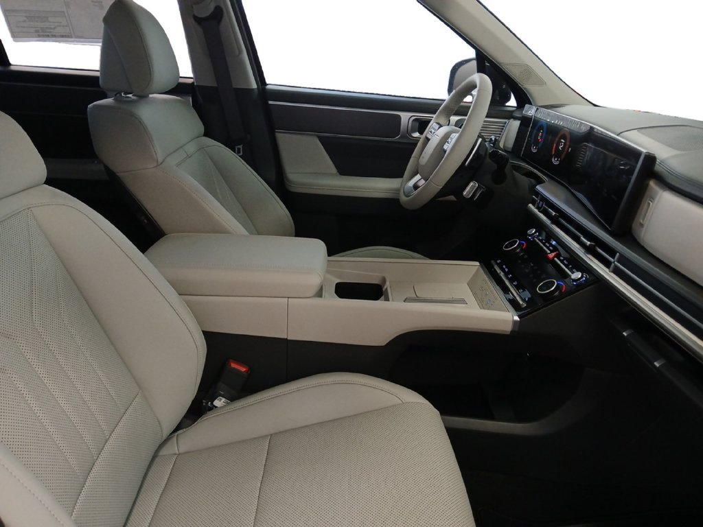 New 2027 Hyundai Santa Fe SEL AWD/4WD image 16