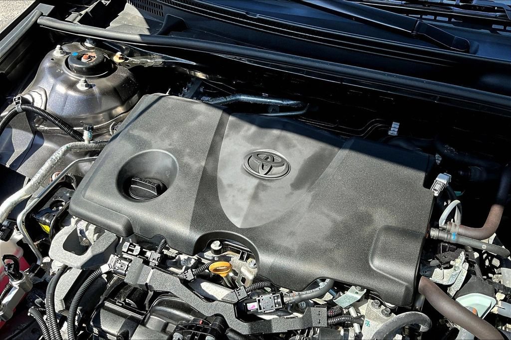 Used 2024 Toyota Camry SE FWD image 30