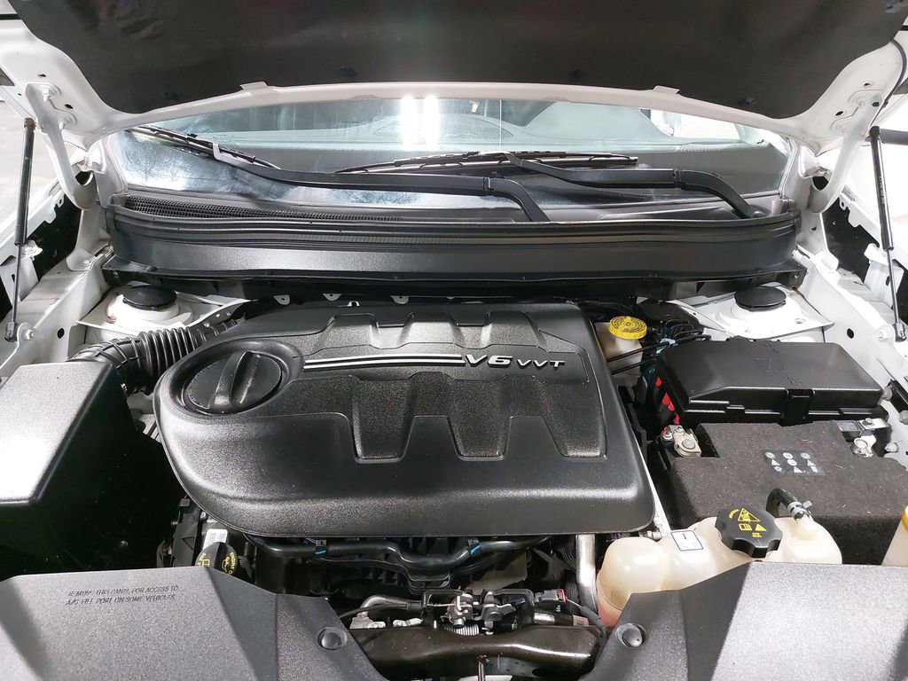 Used 2021 Jeep Cherokee Limited image 29