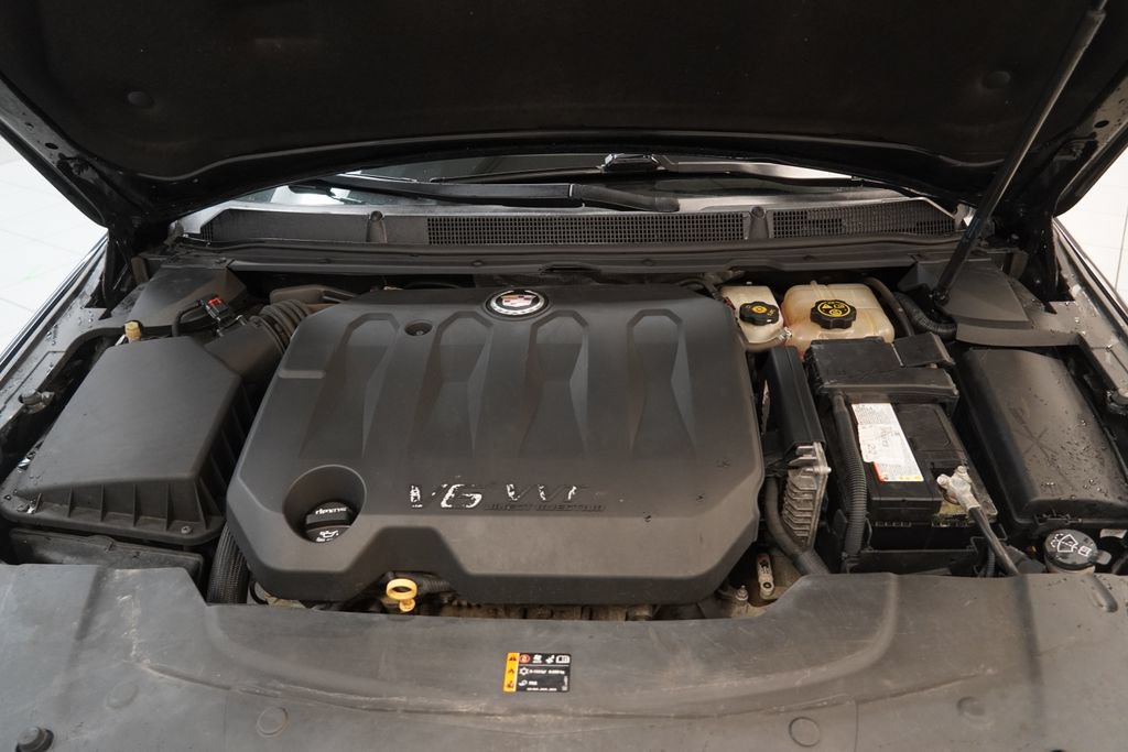 Used 2013 Cadillac XTS Premium AWD/4WD image 18