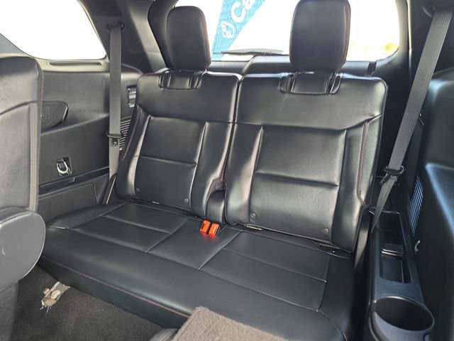 Used 2025 Ford Explorer ST-Line image 16