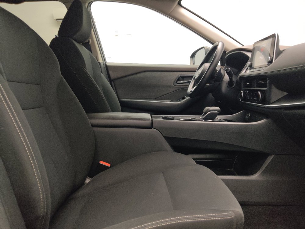 Used 2023 Nissan Rogue S AWD/4WD image 21