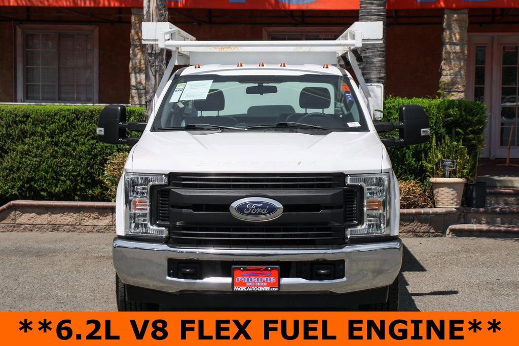 Used 2018 Ford F350 XL w/ Power Equipment Group RWD image 3